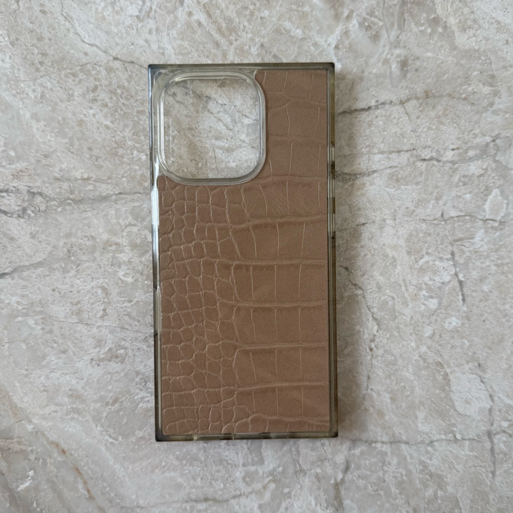 Flaunt Square iPhone 16 Pro case MagSafe tan crocodile